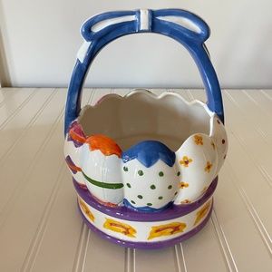 BEAUTIFUL CERAMIC EASTER BASKET